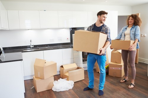 Checklist and moving supplies for house removals in Cubitttown